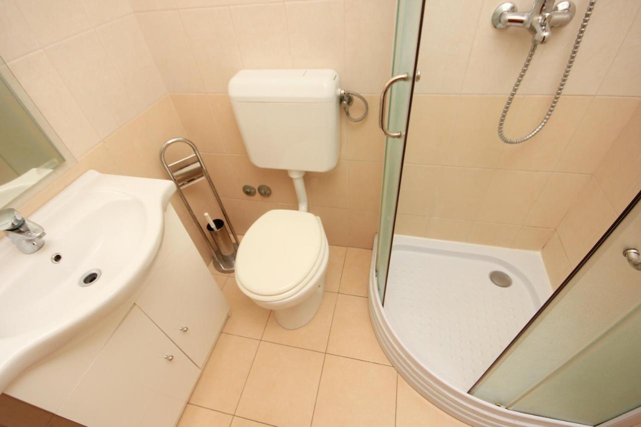 Apartments By The Sea Lun, Pag - 3320 Лун Екстериор снимка