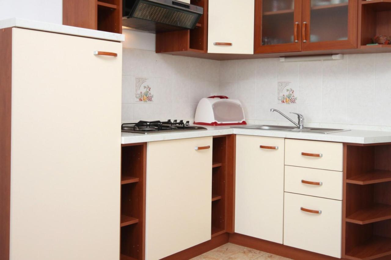 Apartments By The Sea Lun, Pag - 3320 Лун Екстериор снимка